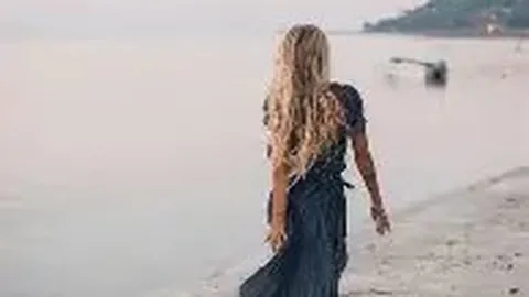 53岁TVB昔日艺人马浚伟晋升新岗位，下月起将担任香港知名企业CEO！《鹿鼎记》经典再现