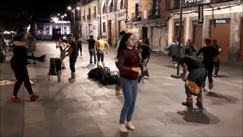 蒋圣龙勇敢迎战，微创手术成功排出六管肾积液，健康重获新生！