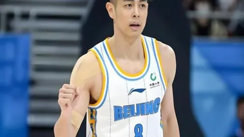 贝弗利谈利拉德名人堂资格：专家分析及个人观点